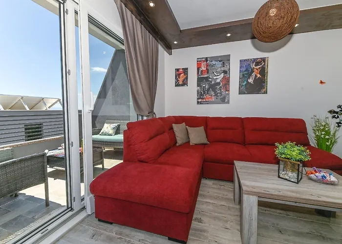 Ivan * Μακάρσκα