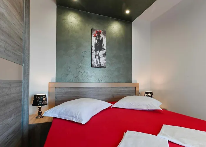 Ivan * Μακάρσκα