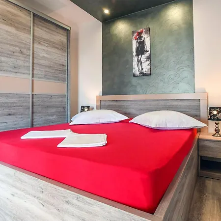 Apartamento Ivan Makarska