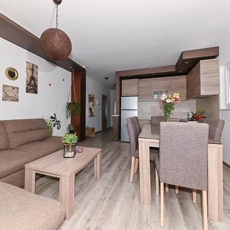Ivan Apartment