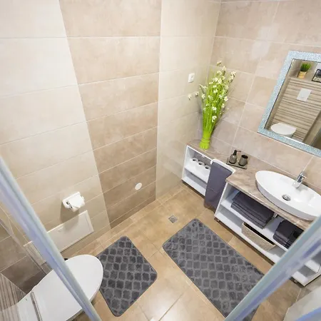 Apartment Ivan Makarska
