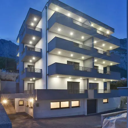 Apartment Ivan Makarska