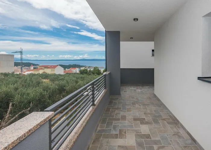 Ivan Appartamento Makarska